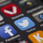 Facebook egy okosórában? – Az őrület úgy látszik sosem ér véget!